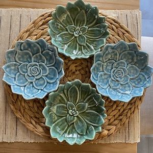 William Sonoma Lotus Bowl 4 NEW